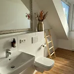 Mango Living I Stadtoase I Modern I 3 Schlafzimmer I 95 Qm I 9 Personen Mönchengladbach