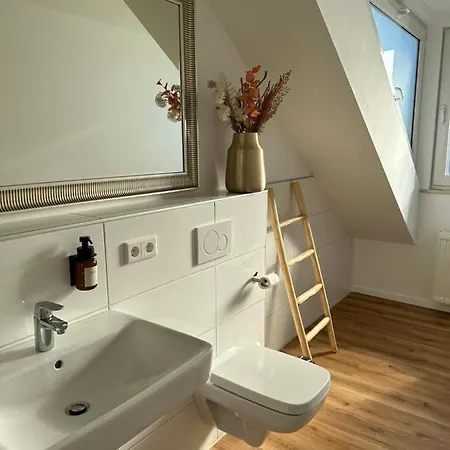 Mango Living I Stadtoase I Modern I 3 Schlafzimmer I 95 Qm I 9 Personen Mönchengladbach