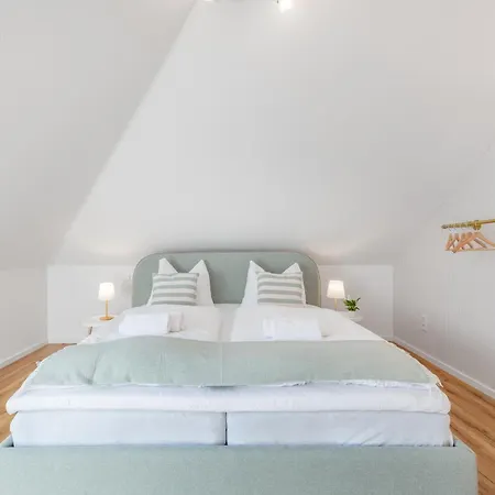 Apartment Mango Living I Stadtoase I Modern I 3 Schlafzimmer I 95 Qm I 9 Personen Monchengladbach