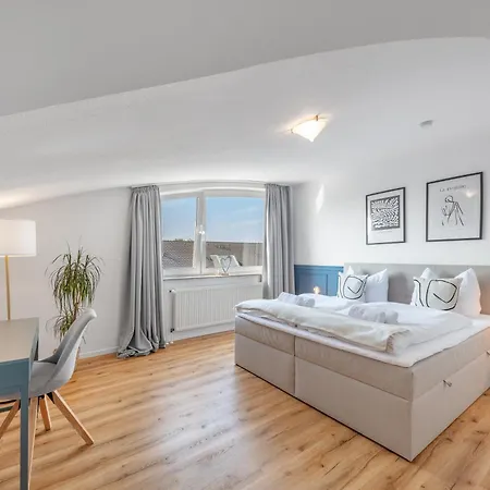 Mango Living I Stadtoase I Modern I 3 Schlafzimmer I 95 Qm I 9 Personen Mönchengladbach