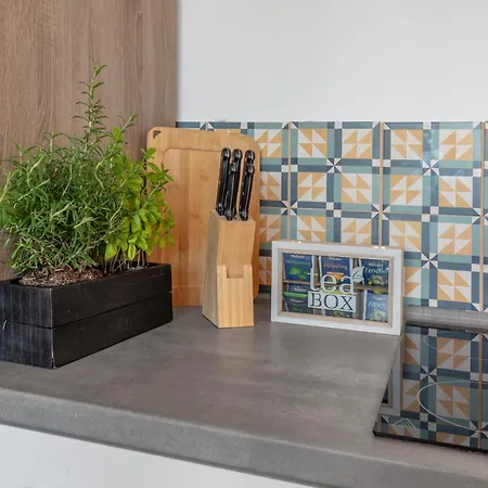 Mango Living I Stadtoase I Modern I 3 Schlafzimmer I 95 Qm I 9 Personen דירה