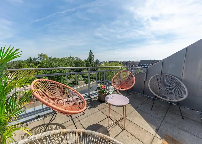 Mango Living I Stadtoase I Modern I 3 Schlafzimmer I 95 Qm I 9 Personen Lägenhet